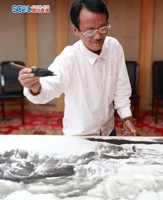 四川省文聯組織80位藝術家赴阿壩采風創作