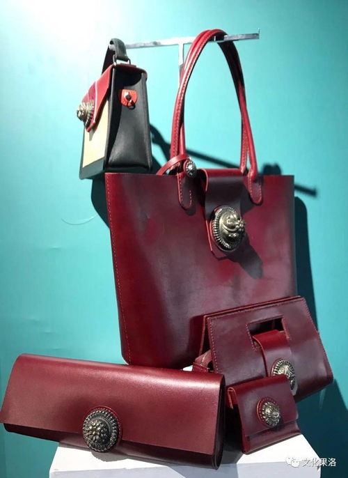 上海大學(xué)駐青海果洛傳統(tǒng)工藝工作站文創(chuàng)產(chǎn)品亮相第六屆中國非物質(zhì)文化遺產(chǎn)博覽會